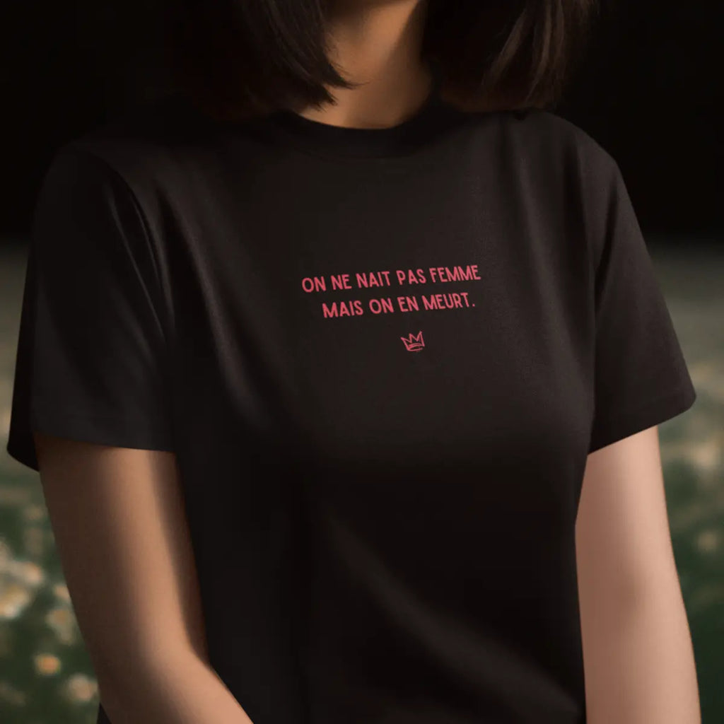 T-shirt féministe On ne naît pas femme We are The Future
