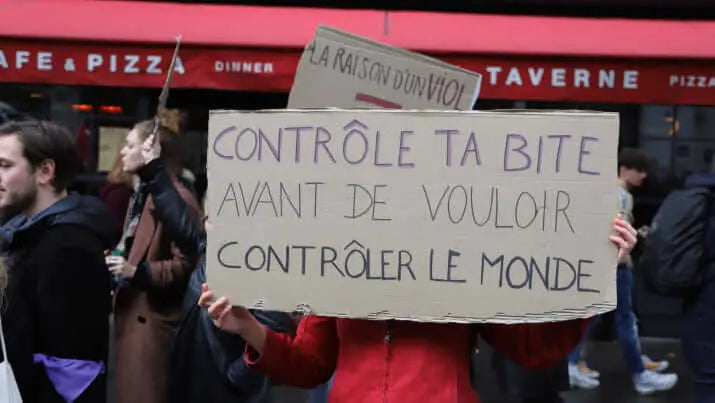 Pancarte slogan féministe 8 mars