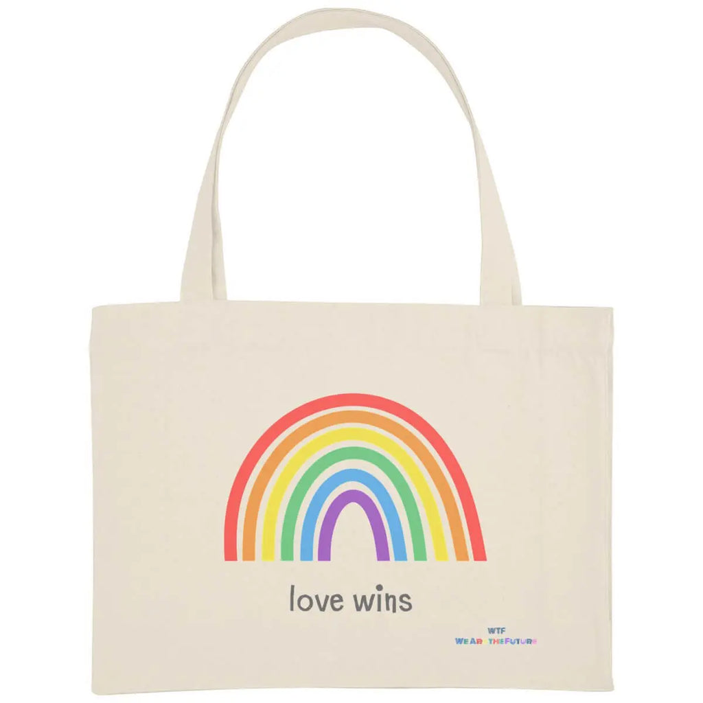 Cabas Love wins